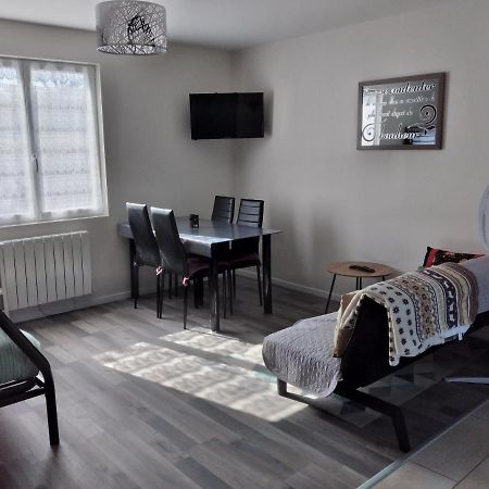Maison Studio Individuelle Fraichement Renovee Paray-le-Frésil المظهر الخارجي الصورة